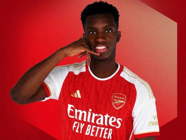 Eddie Nketiah - một ngôi sao bóng đá trẻ đầy triển vọng