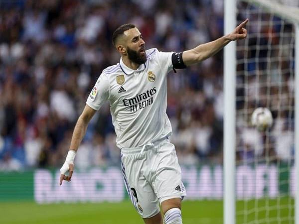 Chuyển nhượng bóng đá 19/1: Real Madrid chốt tương lai Benzema