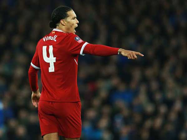 Số áo Van Dijk tại CLB Liverpool