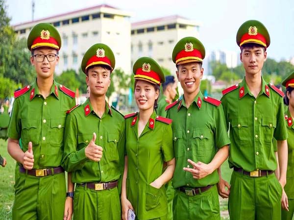 Nằm mơ thấy công an có bí ẩn gì?