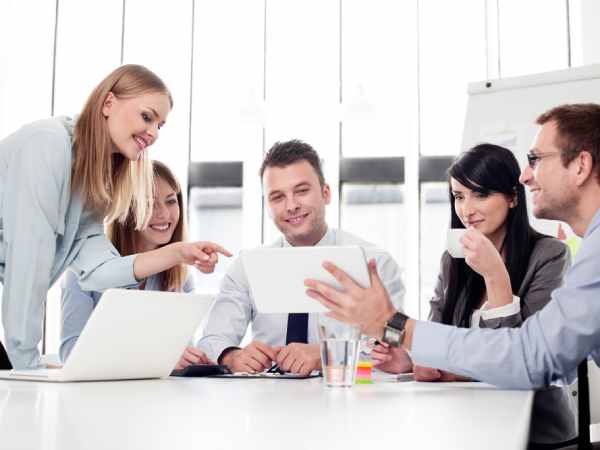Mơ thấy tuyển dụng nhân viên mới