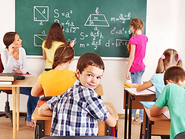 Điềm báo gì cho giấc mơ thấy bạn học cũ may mắn hay vận đen?